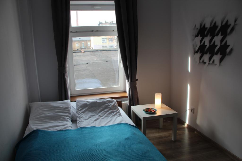 Baba Hostel Kalisz Chambre photo