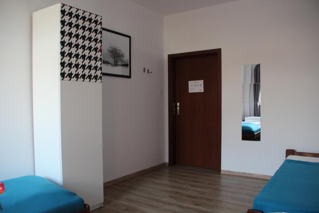 Baba Hostel Kalisz Chambre photo