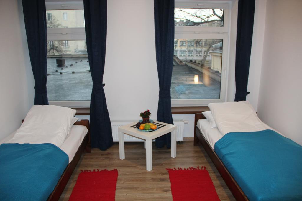 Baba Hostel Kalisz Chambre photo