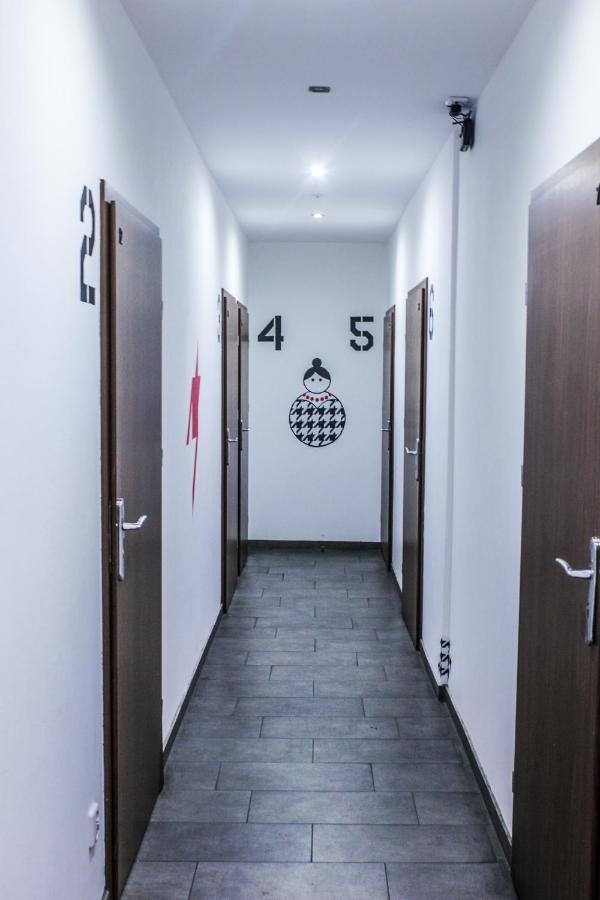 Baba Hostel Kalisz Extérieur photo